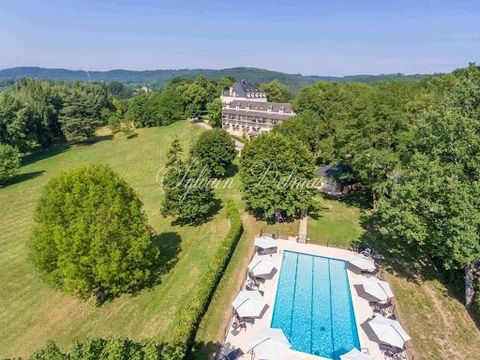 Sublime 19th century chateau of 1300 M² with outbuildings of 1100 M² Totaling 42 bedrooms on a 9.4 hectare park. In the heart of Périgord Noir, truffle country • Accessibility by motorway A 89 Bordeaux Lyon – exit 17 10 minutes from the Château • 20 ...