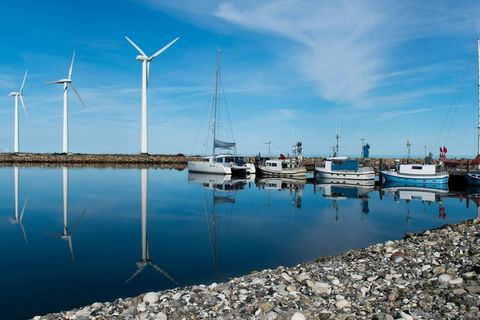 Bønnerup Strand - Holiday fun for the whole family Feriecenter Bønnerup Strand, is located by a small, cozy fishing village on Norddjurs & # 8211; only a short hour's drive from Aarhus. At Feriecenter Bønnerup Strand you live only 200 meters from a c...