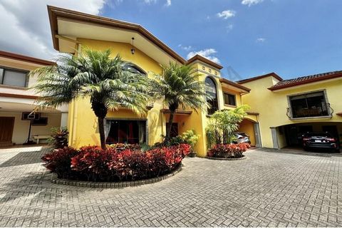 House in Condominio Portal de Cabrera, Escazú. First floor: Living room, dining room, ½ guest bathroom, terrace, garden, kitchen (includes stove, dishwasher, and extractor), laundry room, service room with full bathroom, storage room, garage for 2 ca...