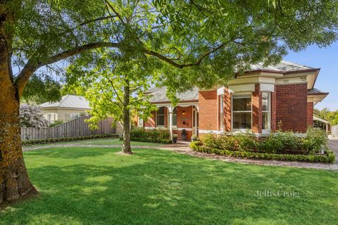 Kingston c1890, located in one of Kyneton’s most loved streets you will discover this rare solid brick Federation beauty which has masterfully fused period charm with the very best of 21st century living. Entering through the stunning fenced entrance...