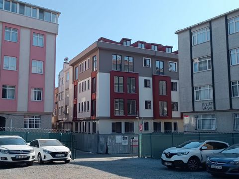 Flats for Sale in a Newly Constructed Building in Fatih Silivrikapı 2+1 65 m2 Flats for Sale in Central Location in Fatih. The building is under construction and the flats will be delivered after 3 months. Please Contact For Details... Features: - Sa...