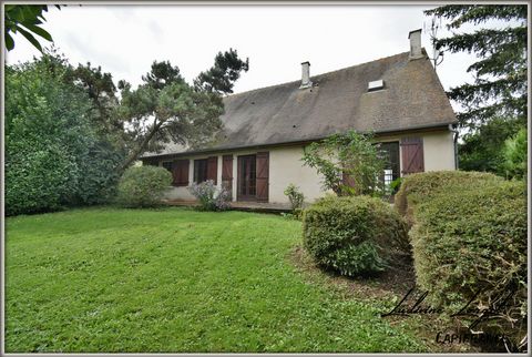 À vendre, maison traditionnelle indépendante de 1980, dune surface habitable de 155 m², offrant un cadre de vie agréable, de plain-pied. Dans un village au calme et idéalement située à 15 minutes de lautoroute A4, entre Château-Thierry, Soissons et V...