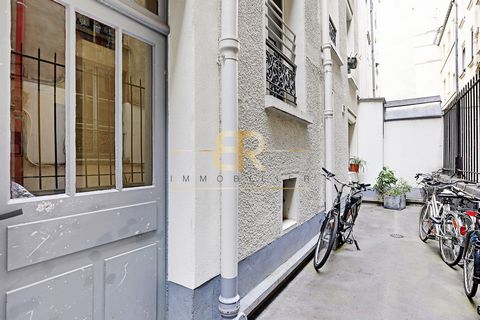 200 m from the metro CHARONNE (Line 9) / Rue Léon Frot - In an OLD building, Cabinet BR-Immobilier offers you this studio of 13.57 m2 (Carrez law) located on the ground floor on the COURTYARD. This property consists of a bright living room with kitch...