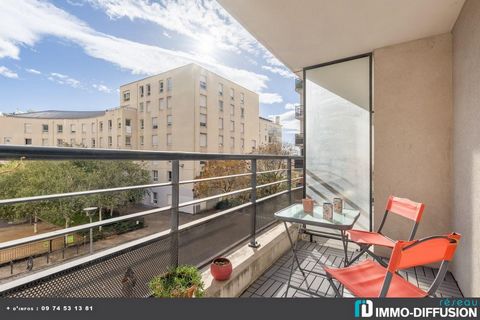 Fiche N°Id-LGB155750: Lyon, Grange blanche sector, 3 Rooms of about 70 m2 including 3 room(s) including 2 bedroom(s) + Loggia of 12 m2 - View: Cleared - Contemporary construction 1999 - Additional equipment: terrace - balcony - loggia - garage - park...