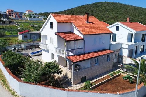 Apartments Lemeš are located in Drače, a perfect place for a countryside retreat as they are situated in a peaceful rural inland area with intact nature and rich vegetation only. This beachfront accommodation provides everything you need for a peacef...