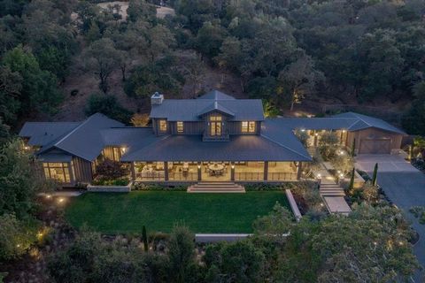 A contemporary architectural masterpiece of epic proportions set in one of the most prestigious neighborhoods in Downtown Los Gatos*The precision of the construction, the material used, and the level of finishes are unparalleled in this 5+acre privat...