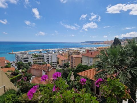 L'agence SFCImmo vous propose à la vente, en exclusivite, ce grand T3 au dernier étage d'une belle résidence sécurisée trés calme , avec une vue exceptionnelle sur le Port de Garavan et une piscine. L'appartement se compose d'une entrée, d'un grand s...