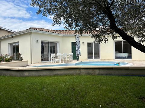 MAISON 135M2 AVEC 3 CHAMBRES ET 1 SUITE PARENTALE, JARDIN AVEC PISCINE