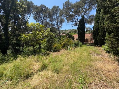 Dpt Var (83), à vendre LES ISSAMBRES maison P7
