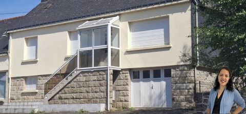 Maison avec ensemble de bâtiments