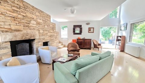 Maison à vendre 9 pièces GIF SUR YVETTE (91)