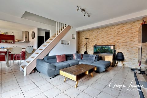 À vendre Beau duplex 3 pièces de 78,19 m² au dernier étage, avec balcon, garage et place de parking privative