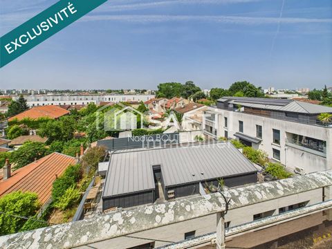 T1 bis avec une grande terrasse et place de parking.