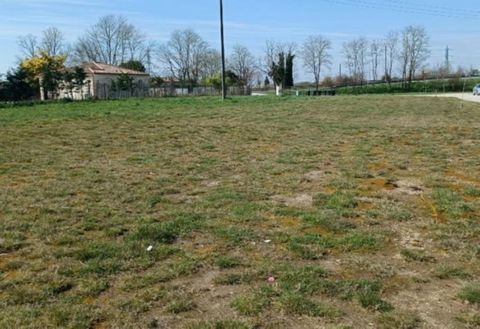 Terrain à bâtir de 2500 m² à Villenave d'Ornon