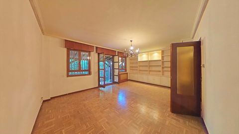 Les ofrecemos en exclusiva esta magnífica casa que consta de cuatro plantas con jardín privado, que puedes adquirir en propiedad de una superficie de 257m² ubicado en la localidad de Dima, provincia de Vizcaya. La casa se distribuye de la siguiente m...