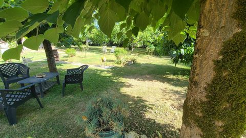 Charmante maison quercynoise à la campagne